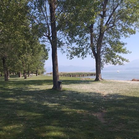 B&B Casa Gaia - Sirmione Buitenkant foto