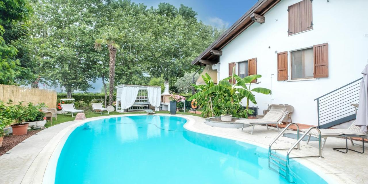 B&B Casa Gaia - Sirmione Buitenkant foto