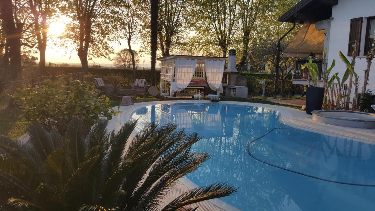 B&B Casa Gaia - Sirmione Buitenkant foto