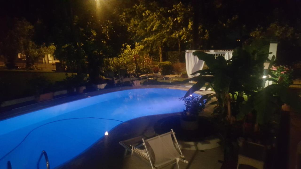 B&B Casa Gaia - Sirmione Buitenkant foto