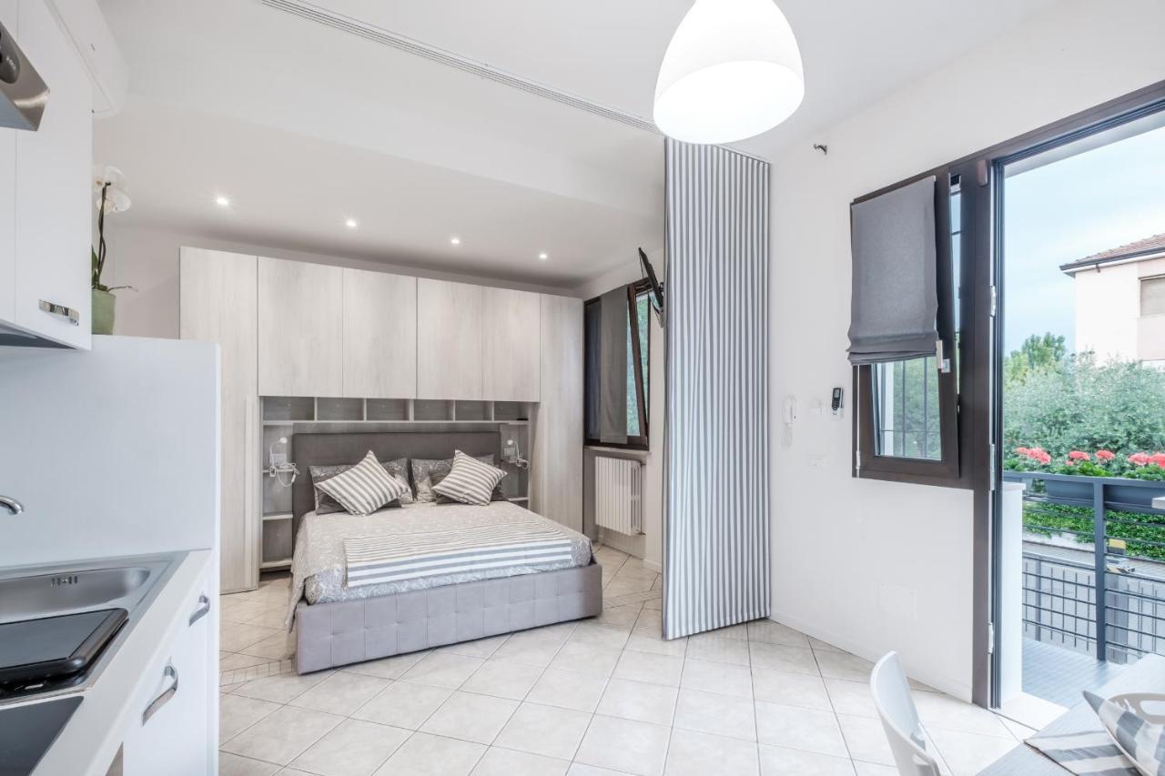B&B Casa Gaia - Sirmione Buitenkant foto