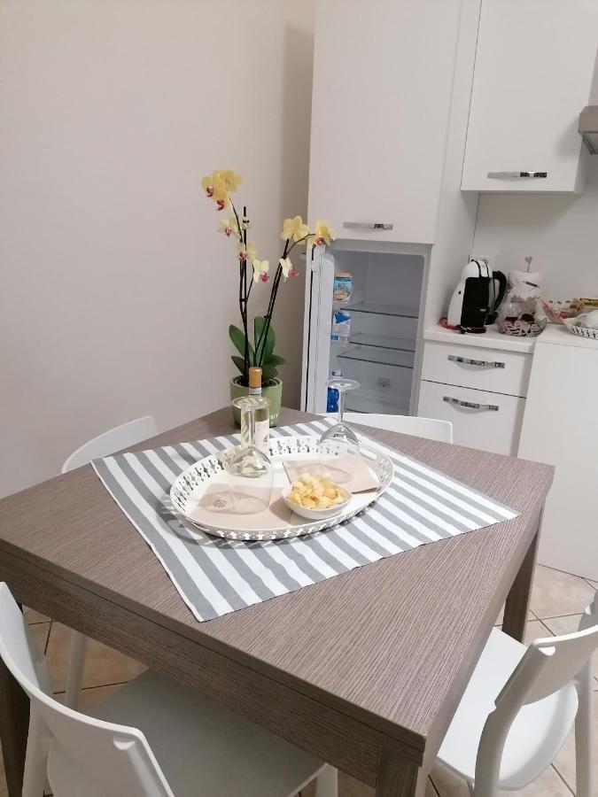 B&B Casa Gaia - Sirmione Buitenkant foto